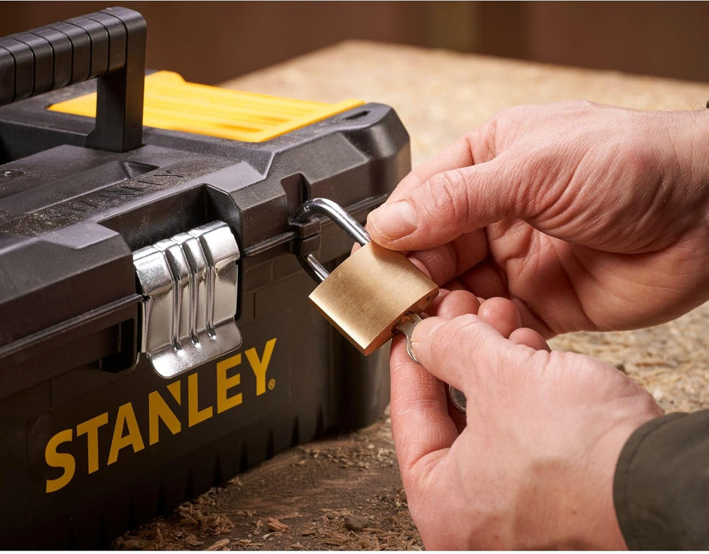 Stanley Kunstoffbox mit Organizern Metallschliessen (S)