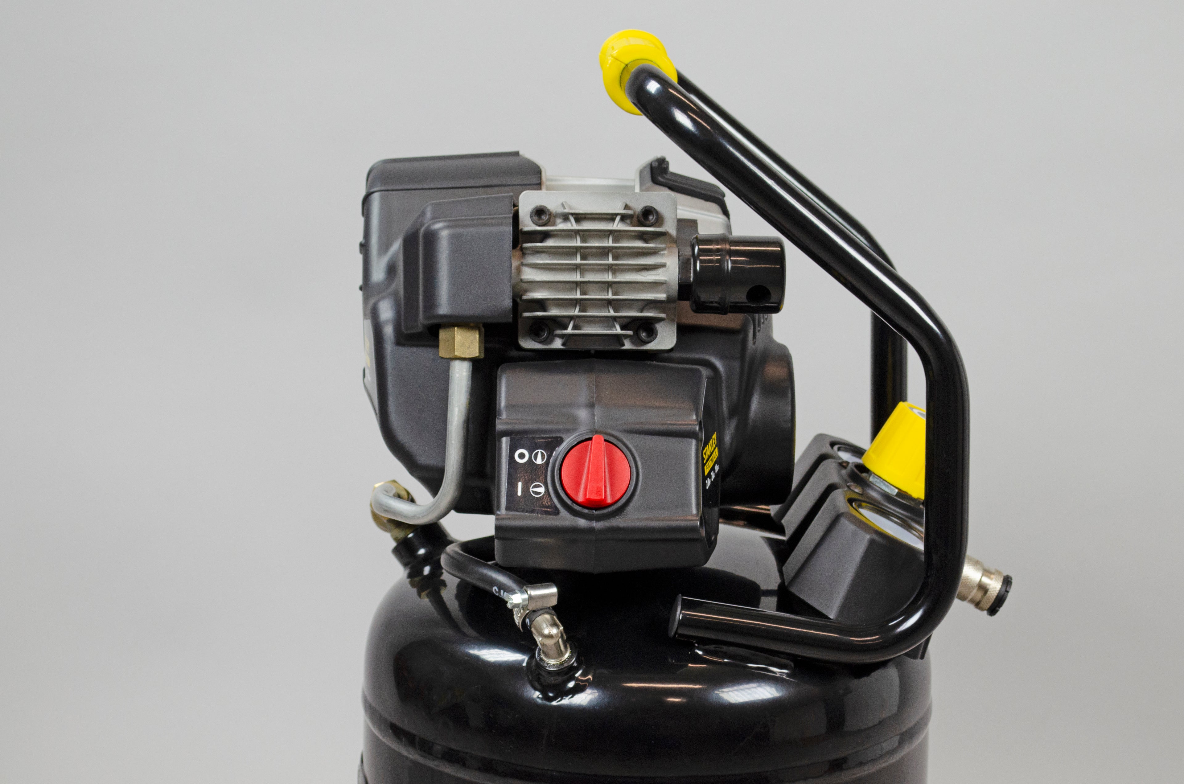 Vertikal Silent Kompressor 24 Liter Futura Range