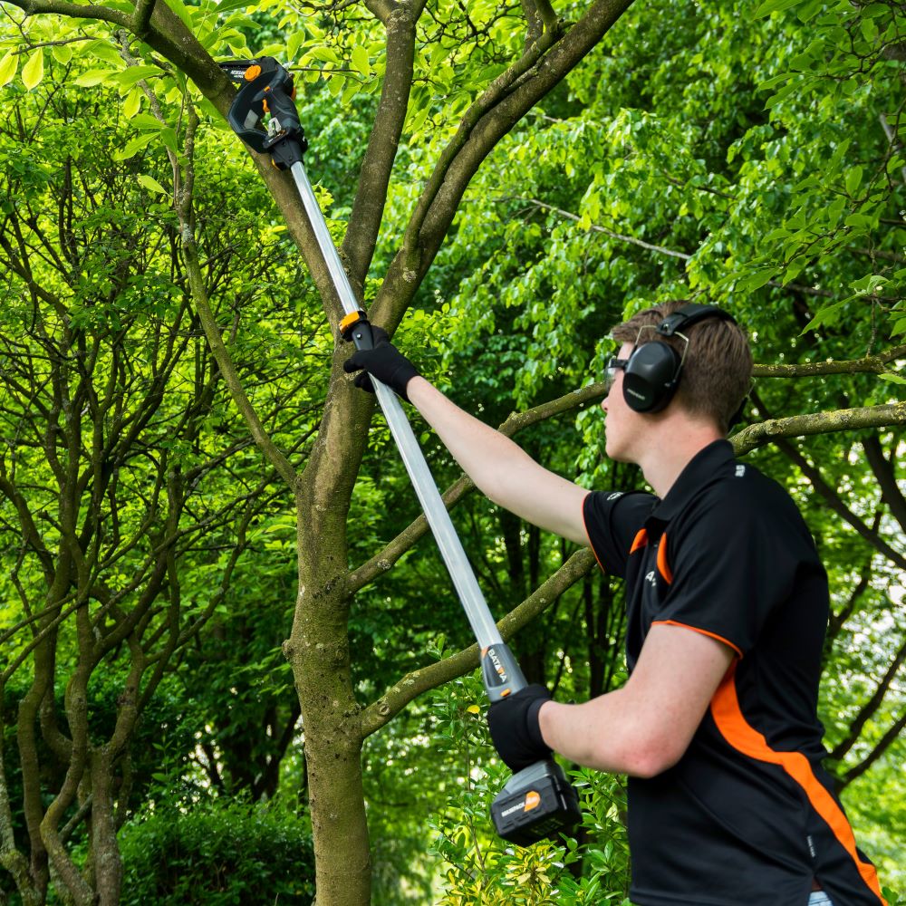 Teleskopverlängerung 1.15 - 1.75m zu Kettensägen
