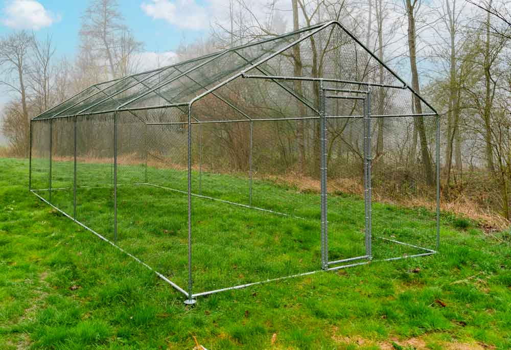Heimtiergehege 3m x 8m x 2.5m