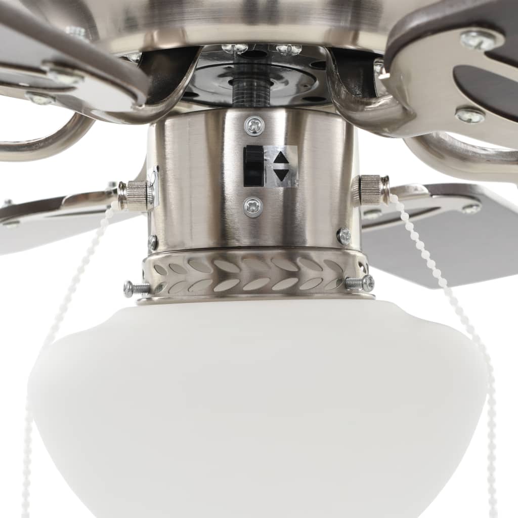 Dekorativer Deckenventilator Mit Leuchtmittel