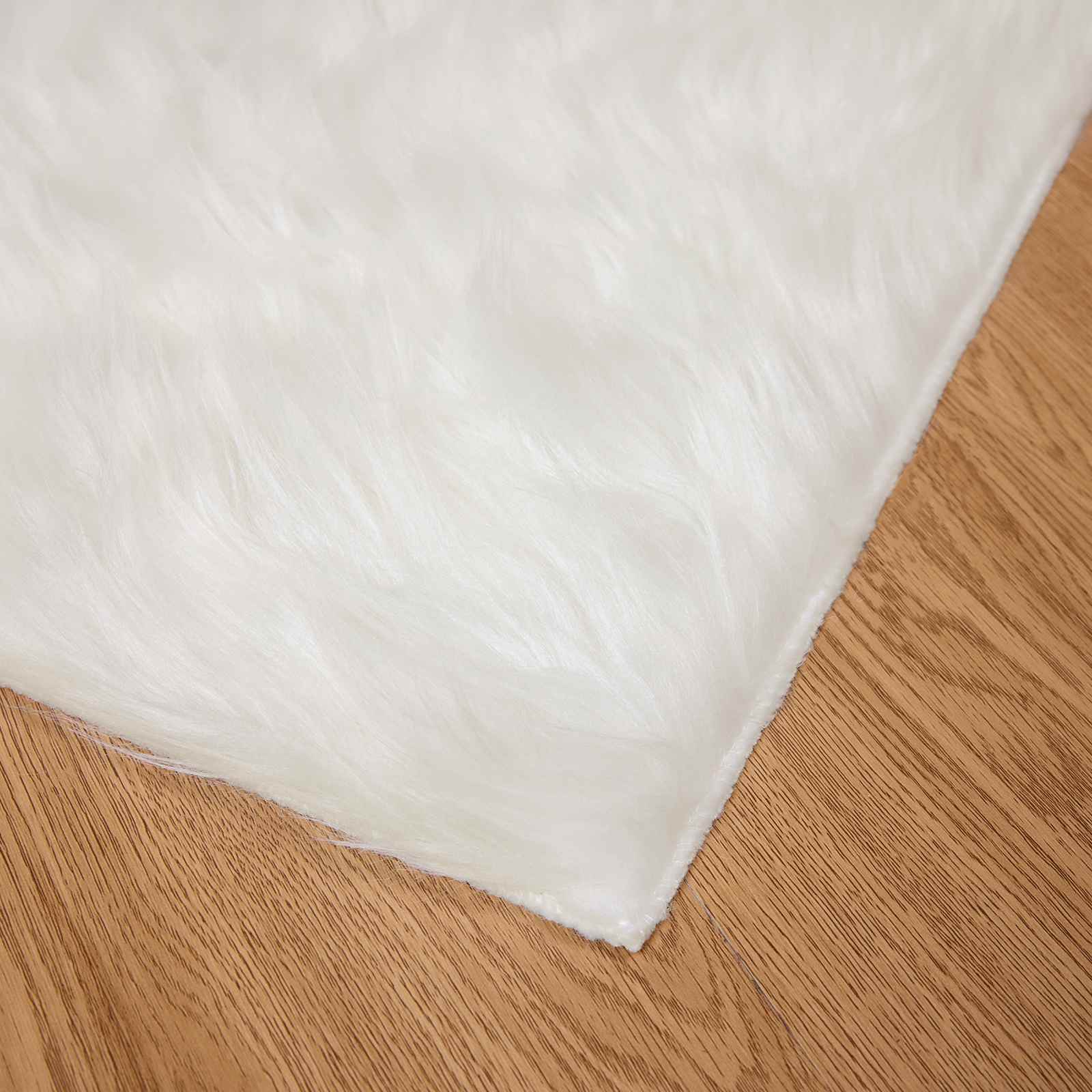 Kunstschaffell Teppich Tafalla Polyester Weiß