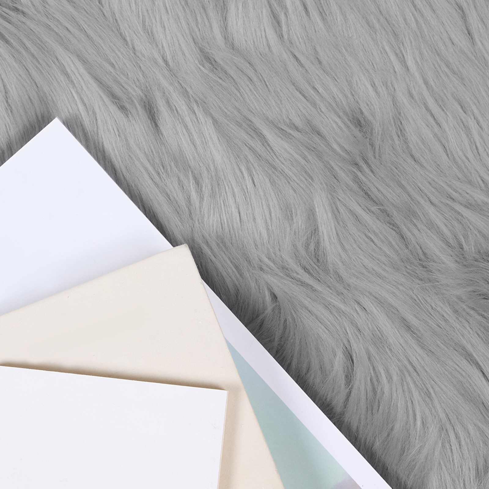Kunstschaffell Teppich Tafalla Polyester Grau