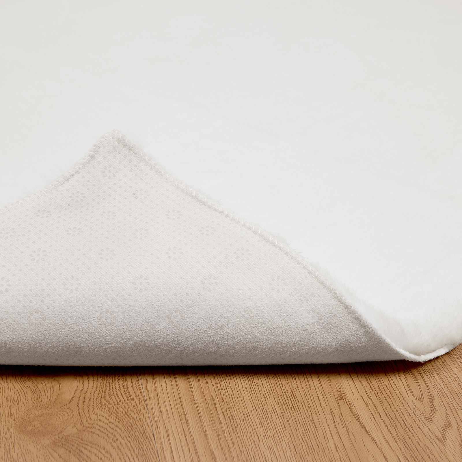 Rutschfester Kunstfellteppich Olite Polyester Weiß