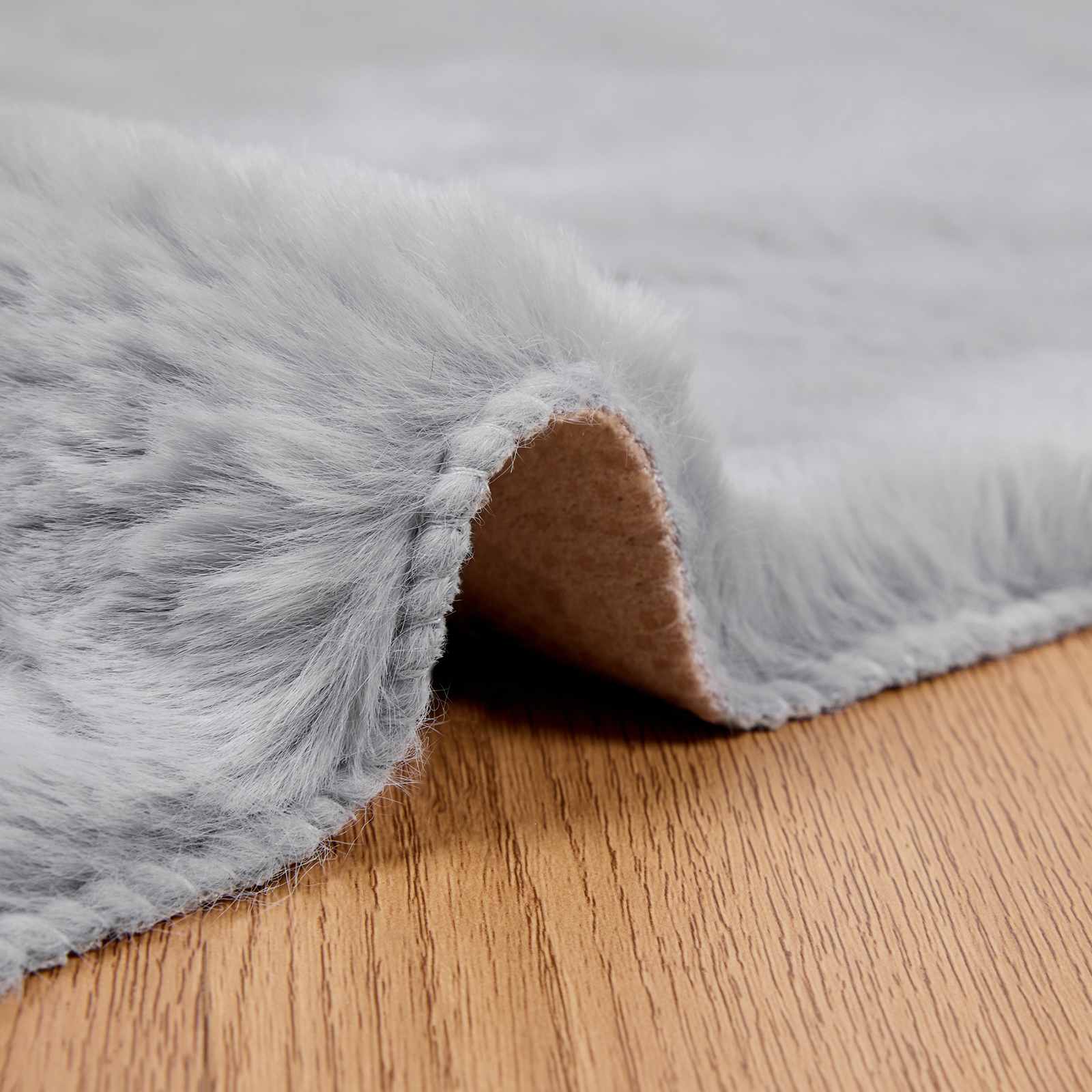 Rutschfester Kunstfellteppich Olite Polyester Grau