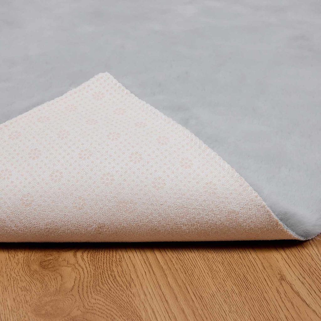 Rutschfester Kunstfellteppich Olite Polyester Grau